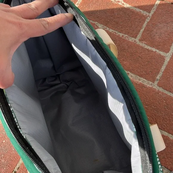 Corona Cooler bag. 💕 - Picture 5 of 6